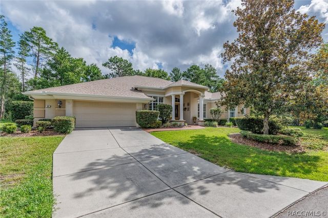 34 Foxglove Court, Homosassa, FL 34446