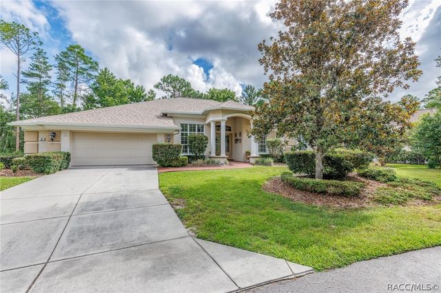 34 Foxglove Court, Homosassa, FL 34446