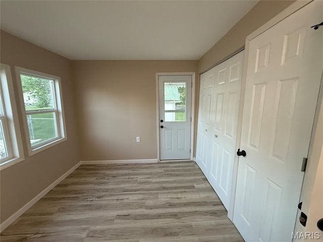 209 W College, Fredericktown, MO 63645