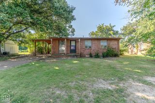1812 Fairlane Ave, Jonesboro, AR 72401
