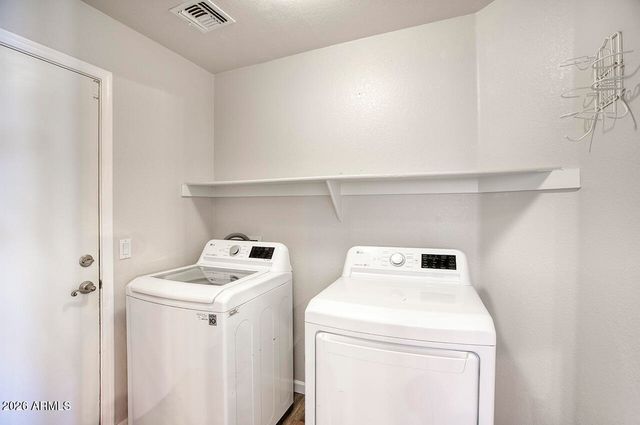 3771 E ELMINGTON Circle, San Tan Valley, AZ 85140