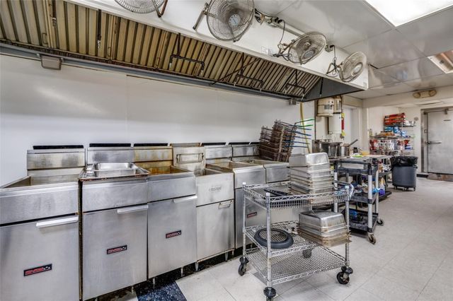 5375 N Fm 17, Alba, TX 75410