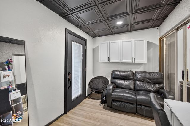 1413 W VAUGHN Avenue, Gilbert, AZ 85233