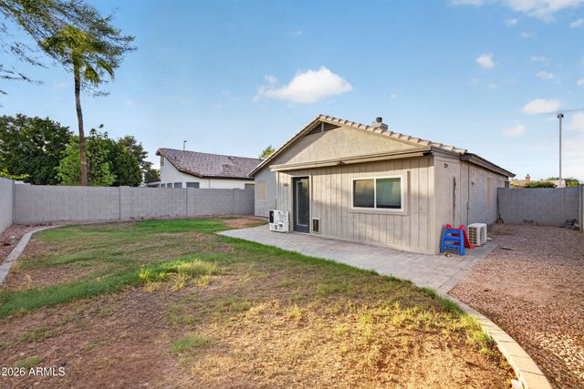 1413 W VAUGHN Avenue, Gilbert, AZ 85233