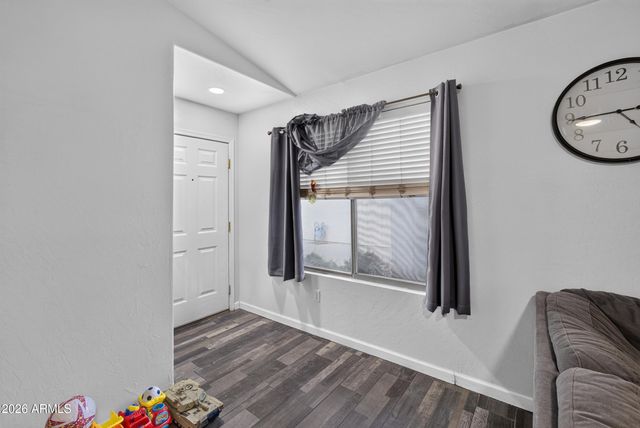 1413 W VAUGHN Avenue, Gilbert, AZ 85233