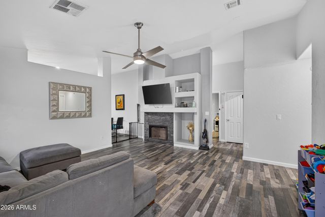 1413 W VAUGHN Avenue, Gilbert, AZ 85233