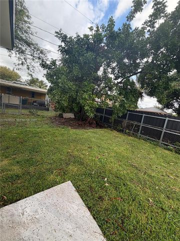 15920 NW 17th Ct, Miami Gardens, FL 33054