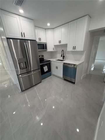 15920 NW 17th Ct, Miami Gardens, FL 33054