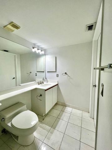 3400 NE 192nd Street 1102, Aventura, FL 33180