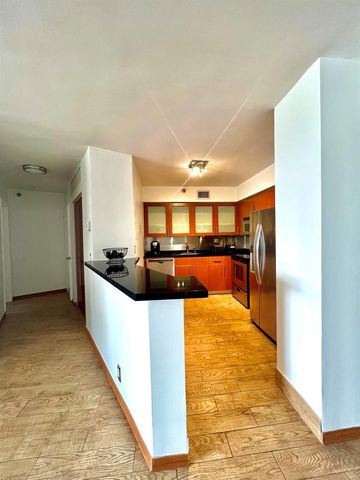 3400 NE 192nd Street 1102, Aventura, FL 33180