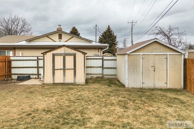 601 Safstrom Avenue, Idaho Falls, ID 83401