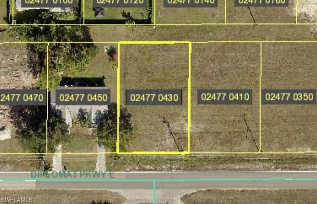 413 Diplomat PKWY E, CAPE CORAL, FL 33909 — exterior