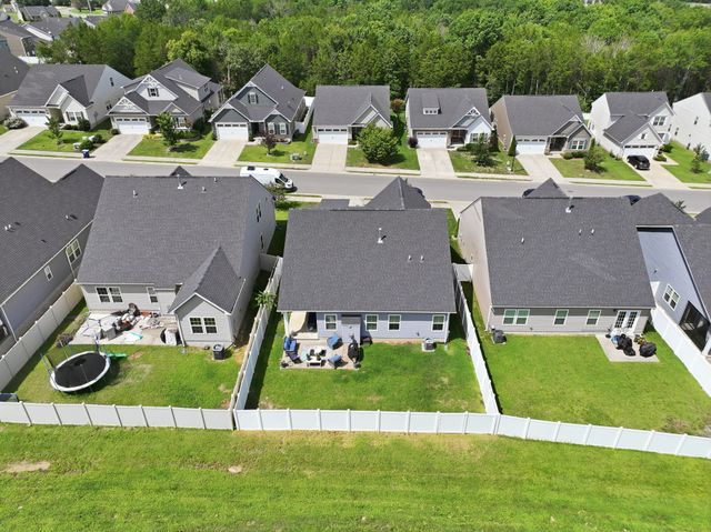1015 Carnation Dr, Smyrna, TN 37167