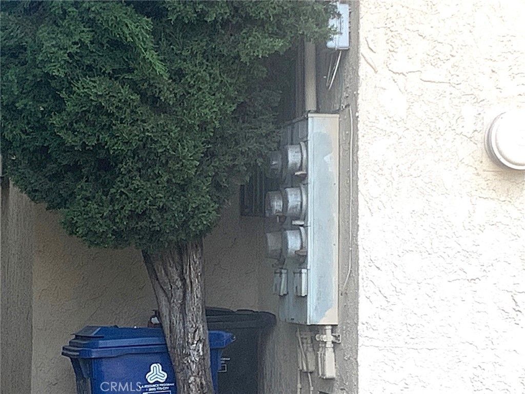 1835 W 12th, Los Angeles, CA 90006 — photo 3