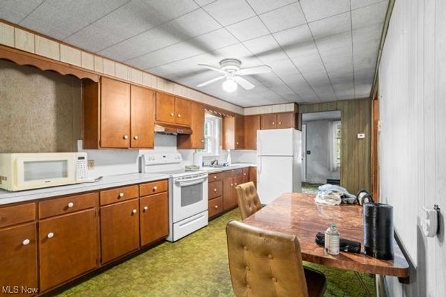 2730 Wilson Sharpsville Road, Cortland, OH 44410