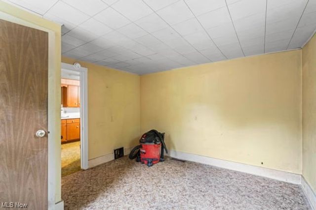 2730 Wilson Sharpsville Road, Cortland, OH 44410