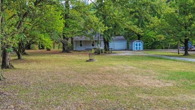 2730 Wilson Sharpsville Road, Cortland, OH 44410