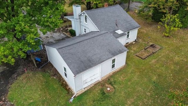 2730 Wilson Sharpsville Road, Cortland, OH 44410