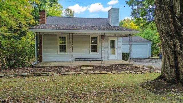 2730 Wilson Sharpsville Road, Cortland, OH 44410