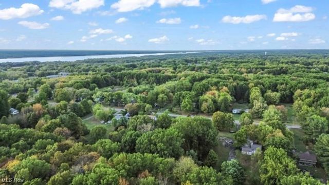 2730 Wilson Sharpsville Road, Cortland, OH 44410