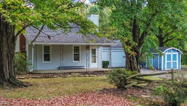 2730 Wilson Sharpsville Road, Cortland, OH 44410