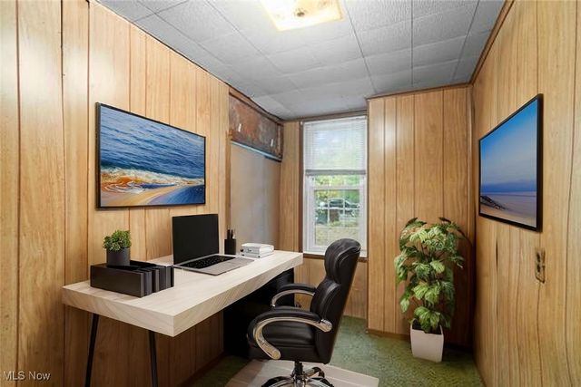 2730 Wilson Sharpsville Road, Cortland, OH 44410