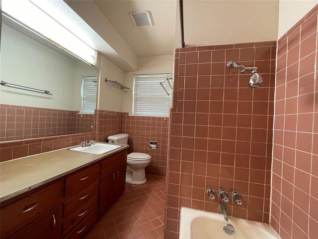 825 E Towry Drive, Oklahoma City, OK 73110