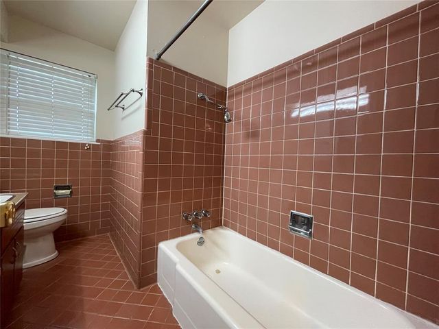 825 E Towry Drive, Oklahoma City, OK 73110