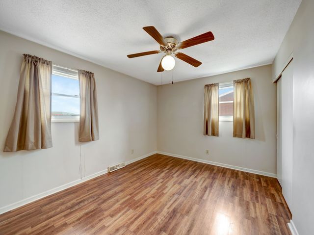 440 Appleton Dr, Clarksville, TN 37042
