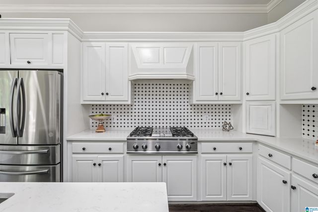 4059 GREYSTONE DRIVE, Hoover, AL 35242