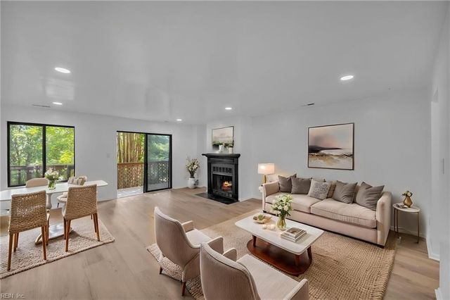 3836 Chimney Creek DR, Virginia Beach, VA 23462