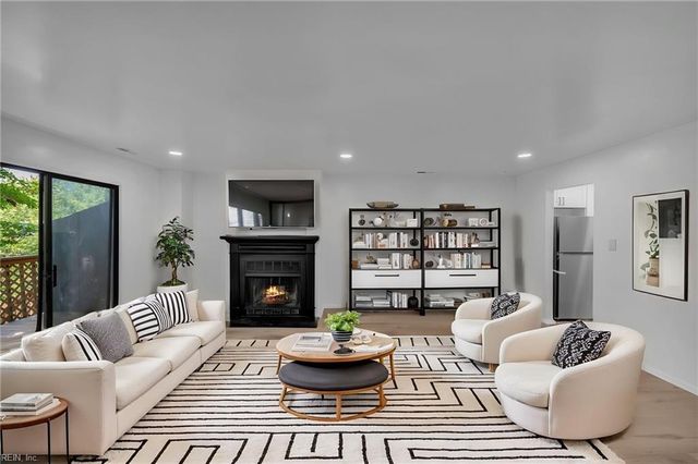 3836 Chimney Creek DR, Virginia Beach, VA 23462