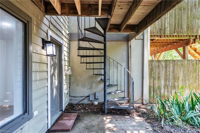 3836 Chimney Creek DR, Virginia Beach, VA 23462