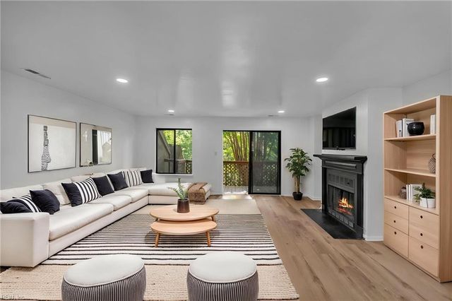 3836 Chimney Creek DR, Virginia Beach, VA 23462