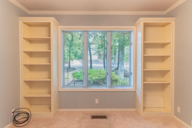 3 GORRION LANE, Hot Springs Village, AR 71909
