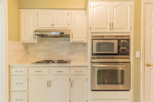 3 GORRION LANE, Hot Springs Village, AR 71909