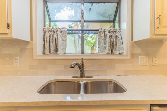 3 GORRION LANE, Hot Springs Village, AR 71909