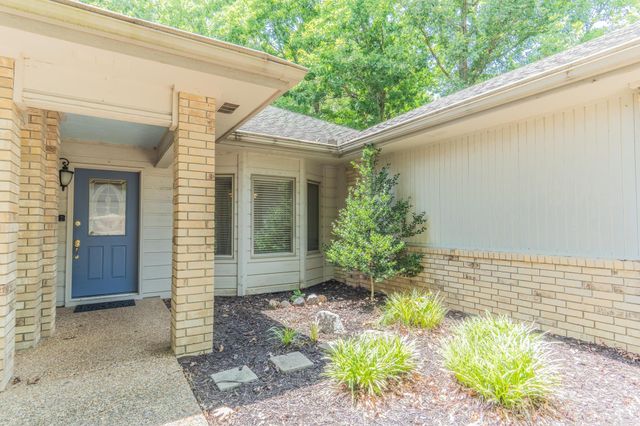 3 GORRION LANE, Hot Springs Village, AR 71909