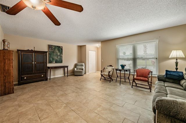 381 CLUB MANOR DRIVE, Sun City Center, FL 33573