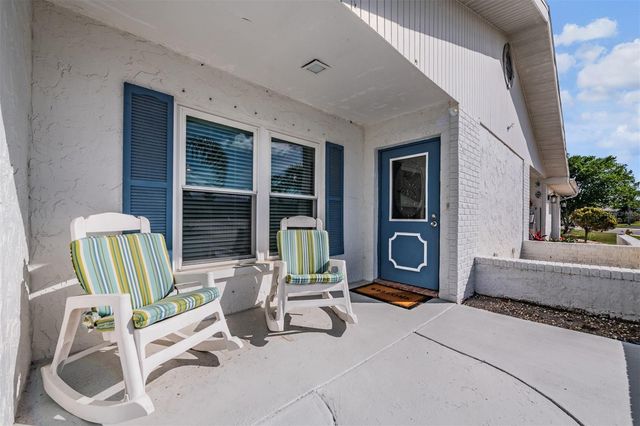 381 CLUB MANOR DRIVE, Sun City Center, FL 33573