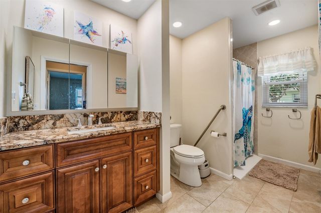 381 CLUB MANOR DRIVE, Sun City Center, FL 33573