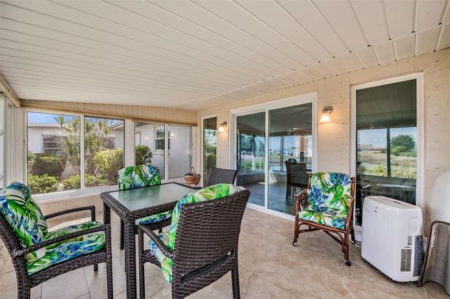 381 CLUB MANOR DRIVE, Sun City Center, FL 33573