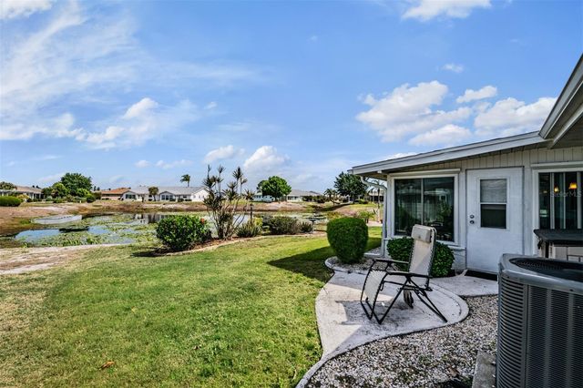 381 CLUB MANOR DRIVE, Sun City Center, FL 33573