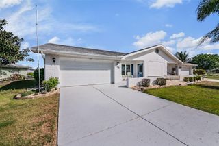 381 CLUB MANOR DRIVE, Sun City Center, FL 33573