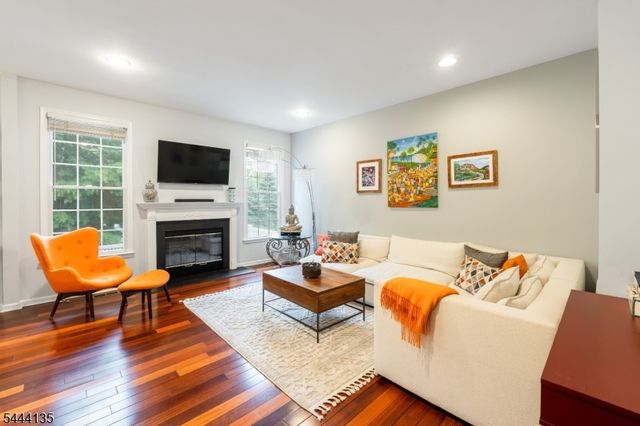 58 Patriot Hill Dr, Bernards Twp., NJ 07920