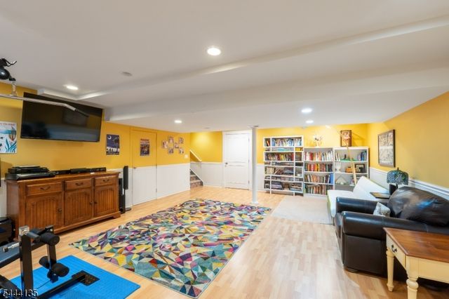 58 Patriot Hill Dr, Bernards Twp., NJ 07920