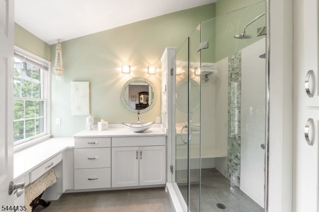 58 Patriot Hill Dr, Bernards Twp., NJ 07920