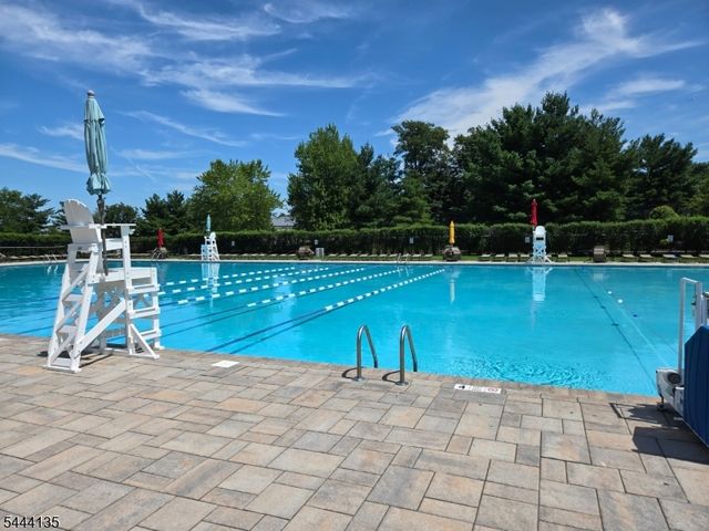 58 Patriot Hill Dr, Bernards Twp., NJ 07920