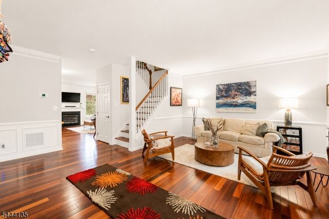 58 Patriot Hill Dr, Bernards Twp., NJ 07920