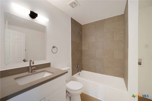 414 Orange Avenue, New Braunfels, TX 78130